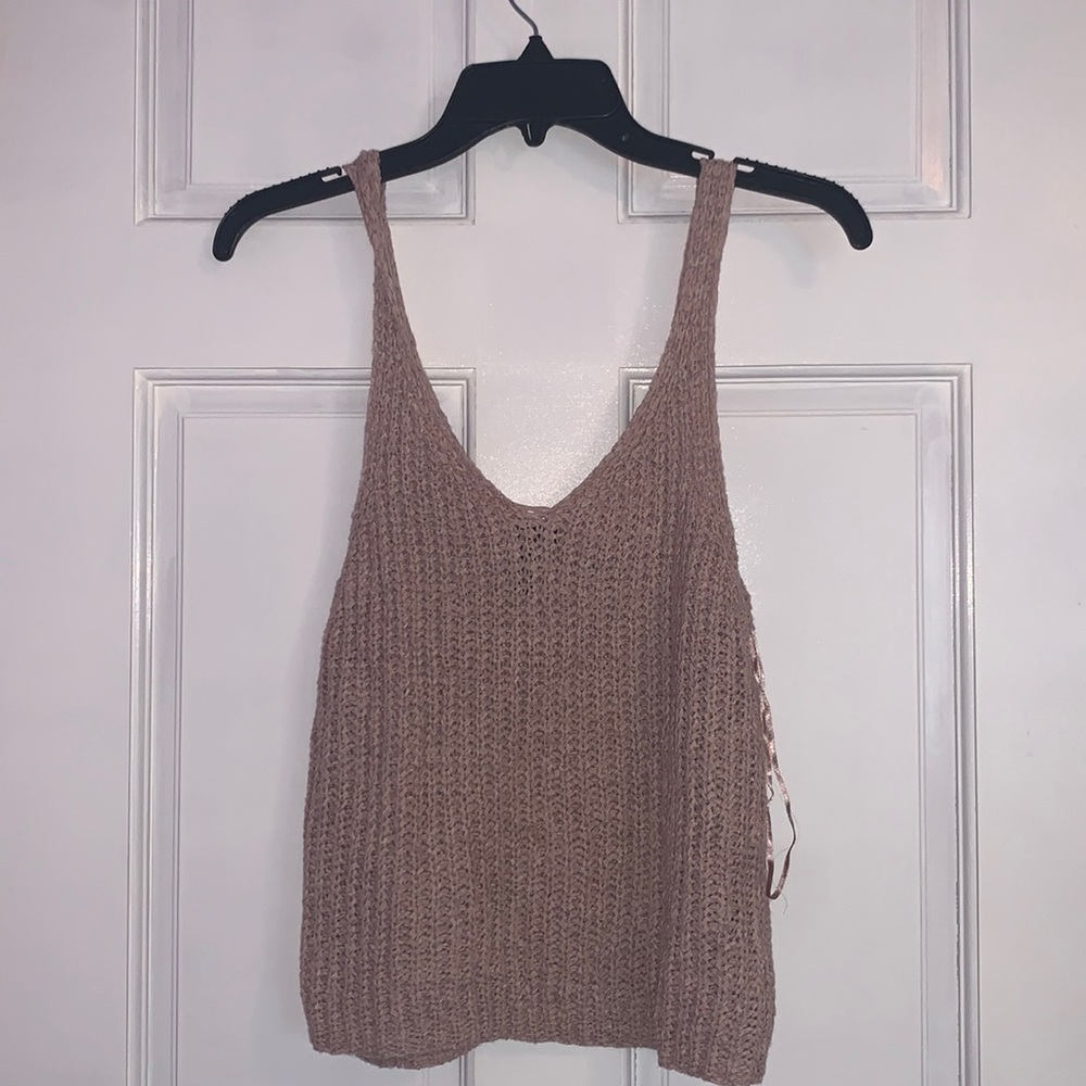 Pink tank top